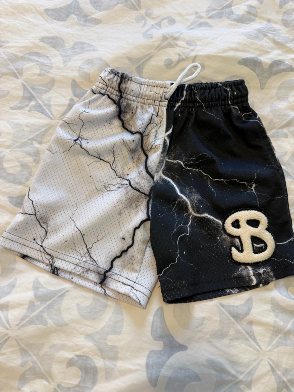 Black & White Lightning-Print Athletic boys Shorts with Contrast Panel